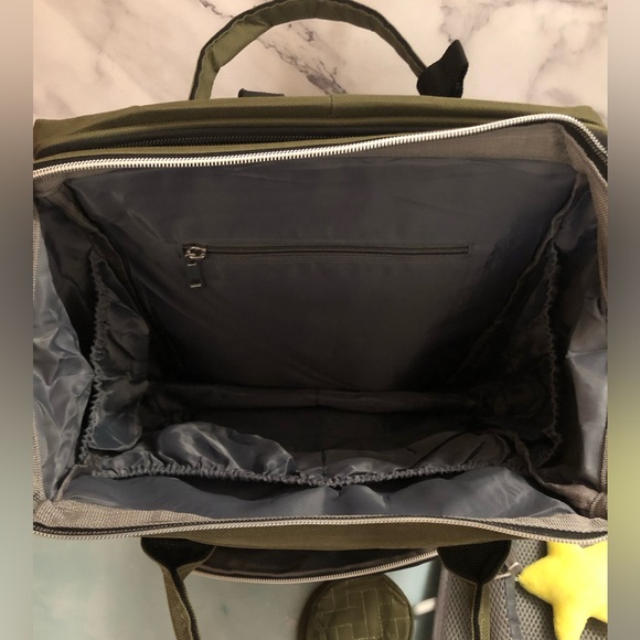 New Diaper Bag - Picture 6 of 8